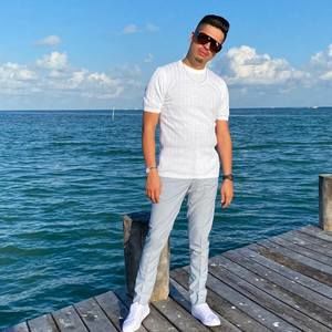 Meet your Posher, Sergio